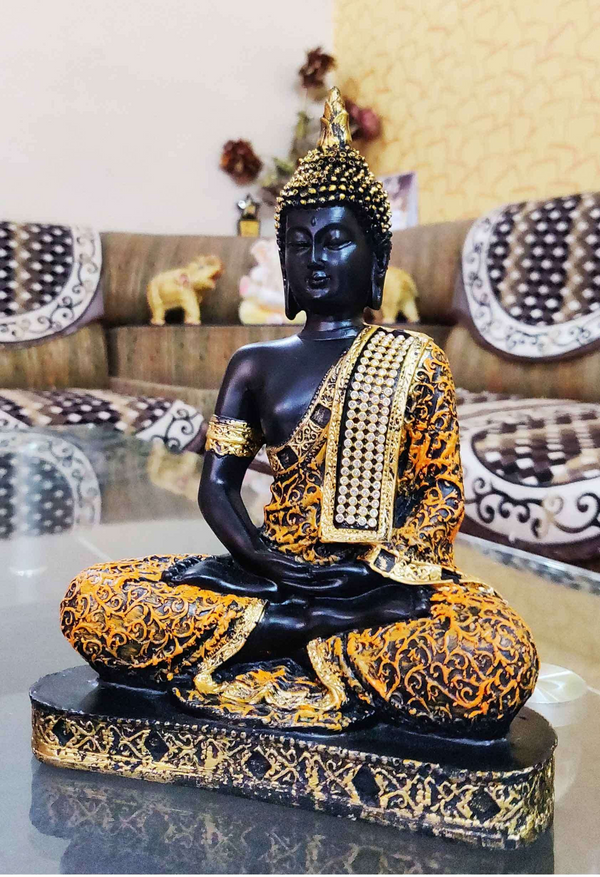 Beautiful Sitting Buddha Idol Statue