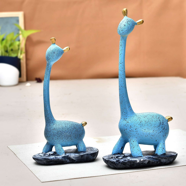 Giraffe Pair Antique Finish Showpiece