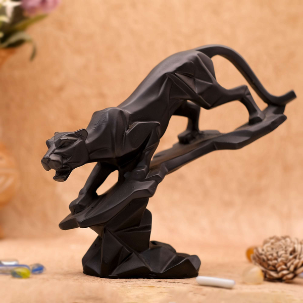 Panther Showpiece