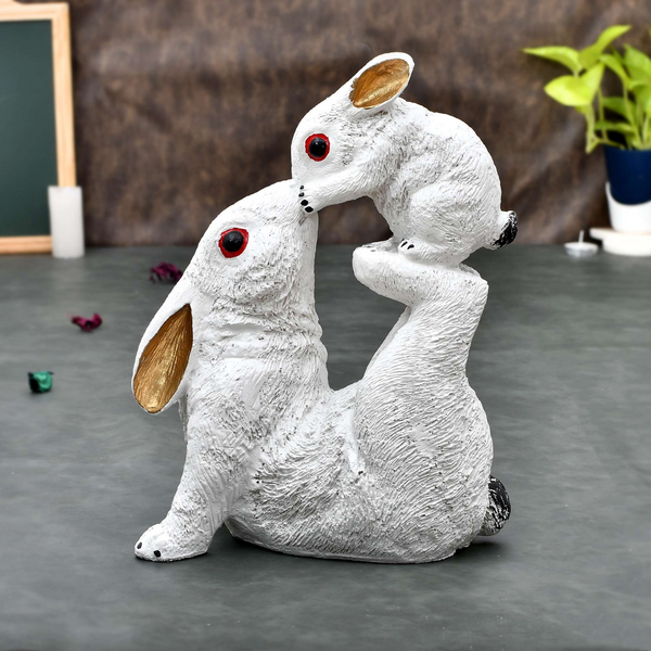 Rabbit Showpiece