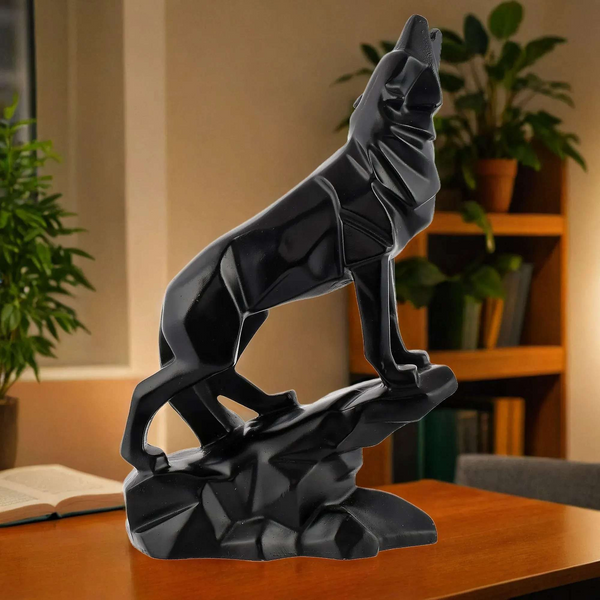 Wolf Sculpture